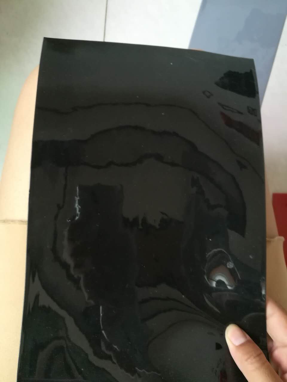 墨綠色 防電焊 飛濺電焊防護(hù)圍擋 卷裝 焊接防護(hù)屏報(bào)價(jià)
